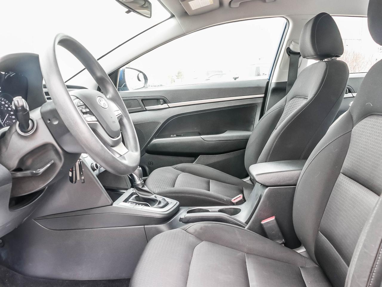 2017 Hyundai Elantra 4DR SDN AUTO LE Photo