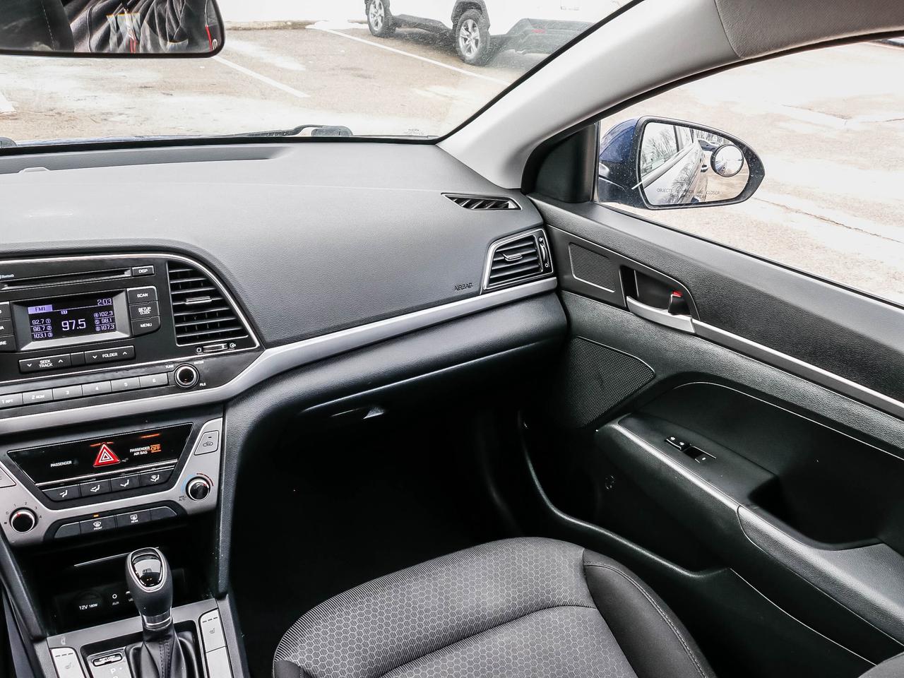 2017 Hyundai Elantra 4DR SDN AUTO LE Photo