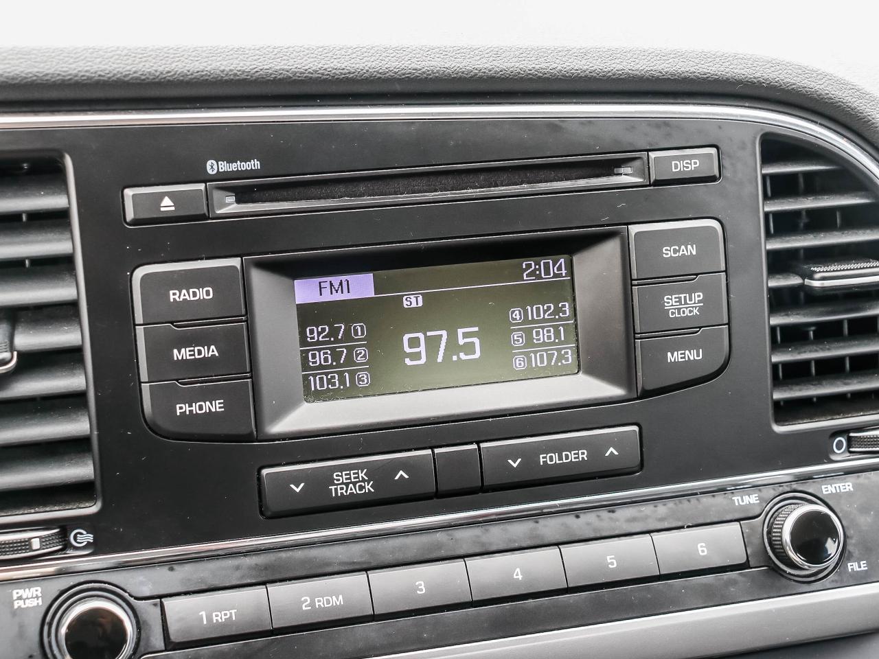 2017 Hyundai Elantra 4DR SDN AUTO LE Photo