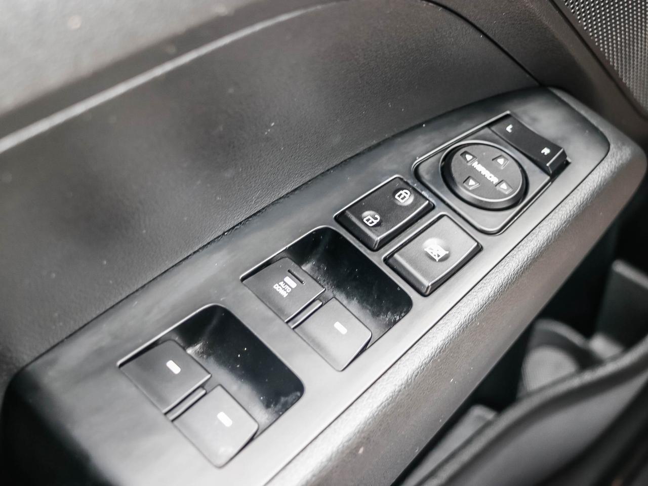 2017 Hyundai Elantra 4DR SDN AUTO LE Photo