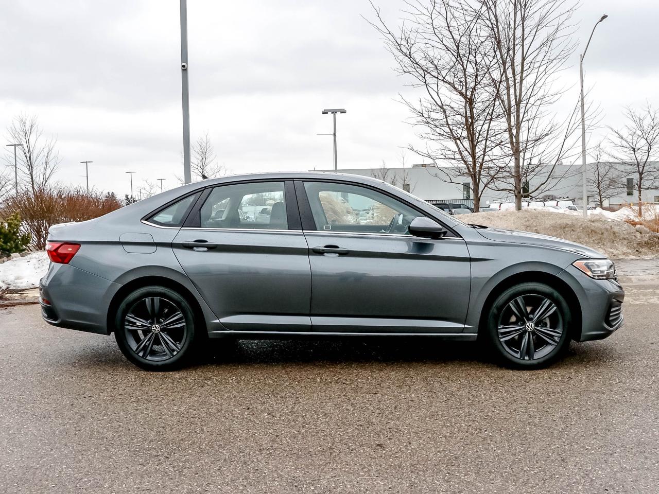 2022 Volkswagen Jetta Comfortline AUTO Photo3