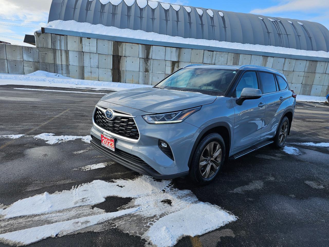 2023 Toyota Highlander Hybrid XLE 4dr All-Wheel Drive Photo