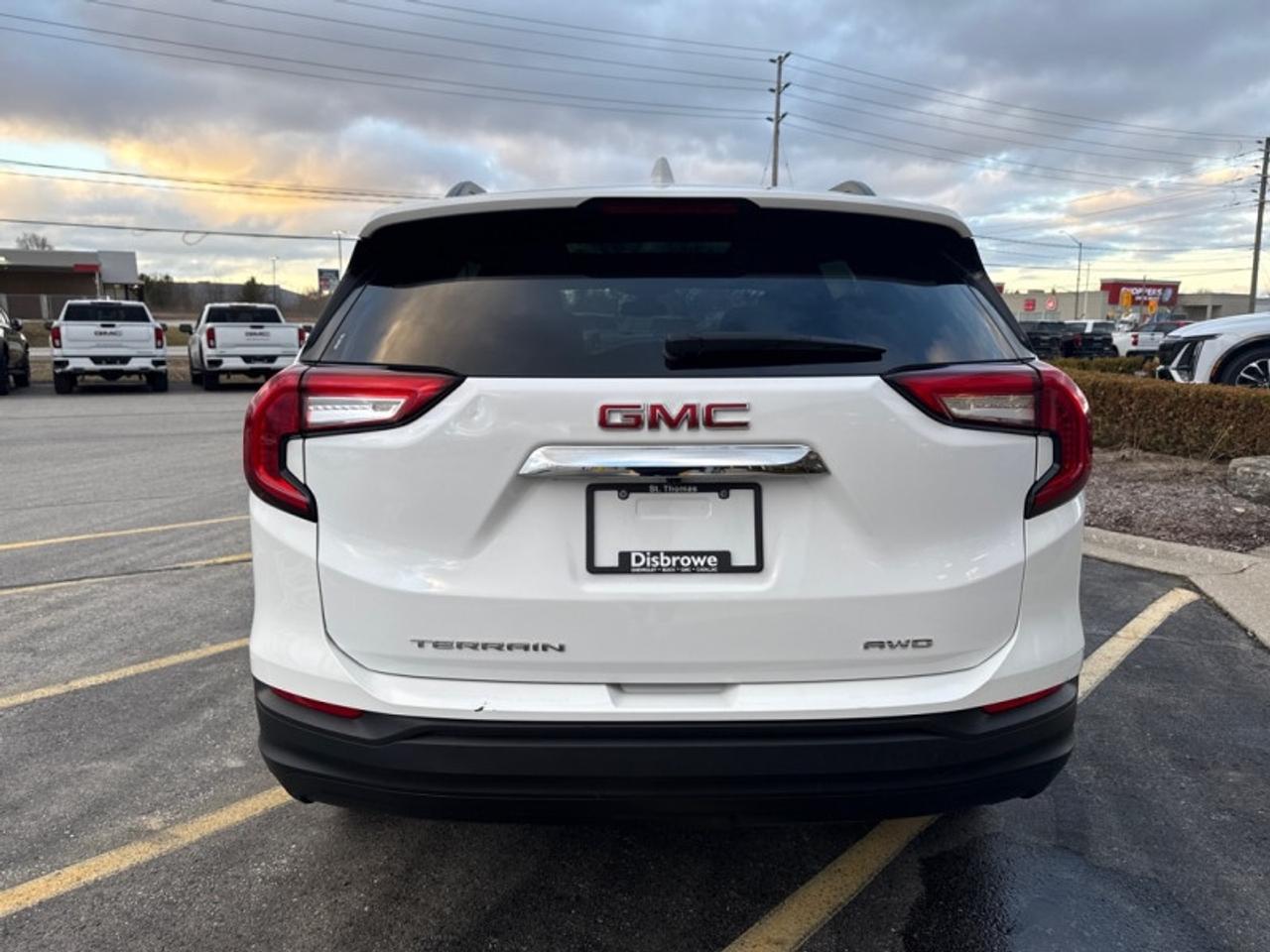 2024 GMC Terrain SLE Photo