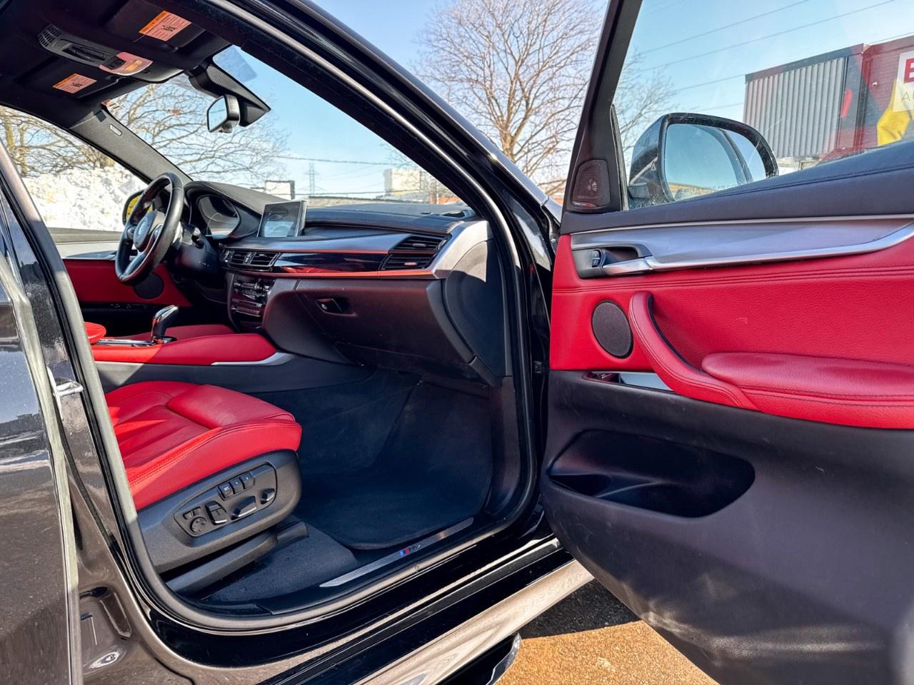 2017 BMW X6 Red leather / Blind spot / M package / Aero Kit Photo