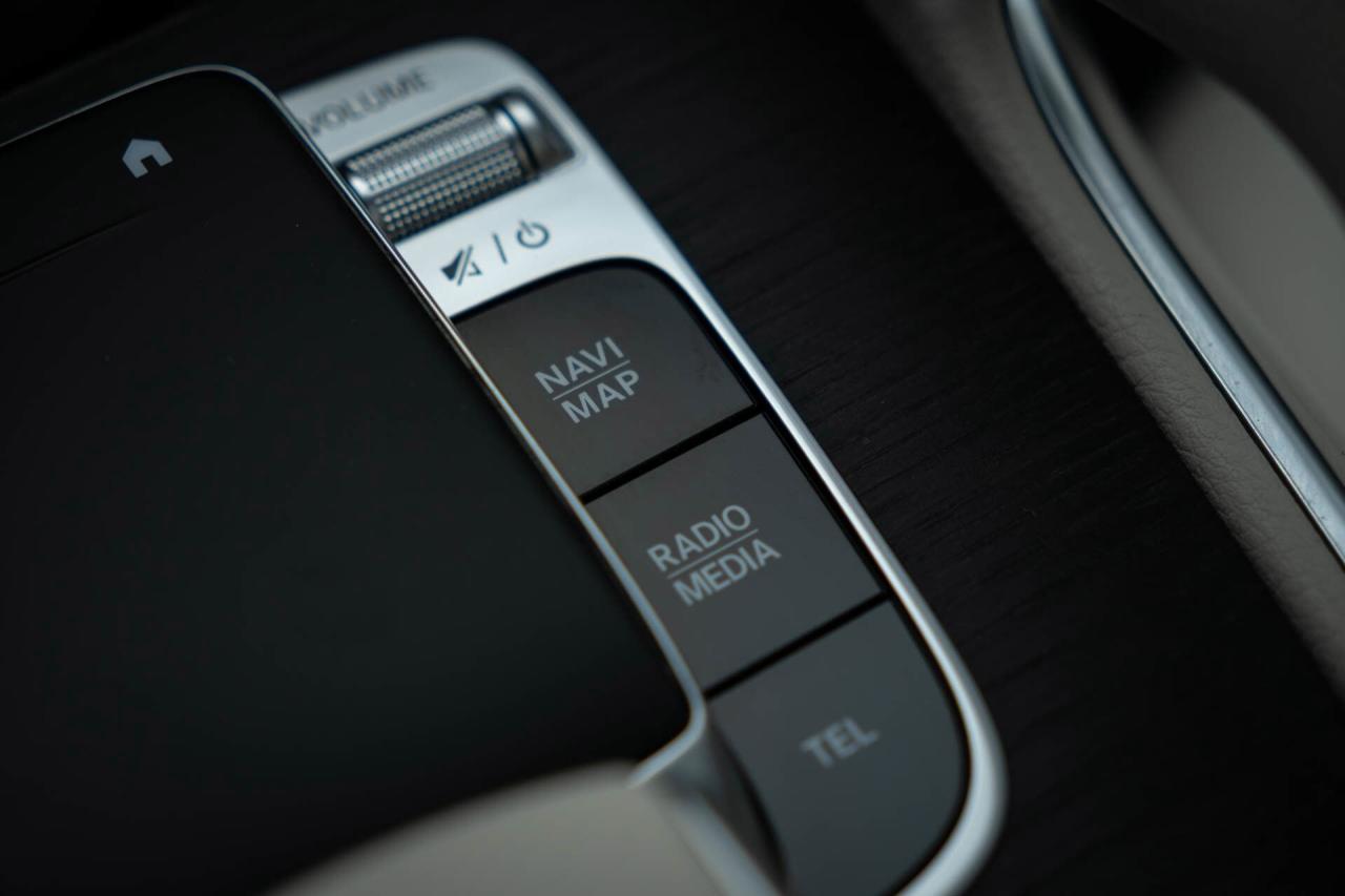 2020 Mercedes-Benz GLE-Class GLE 450 4Matic Photo