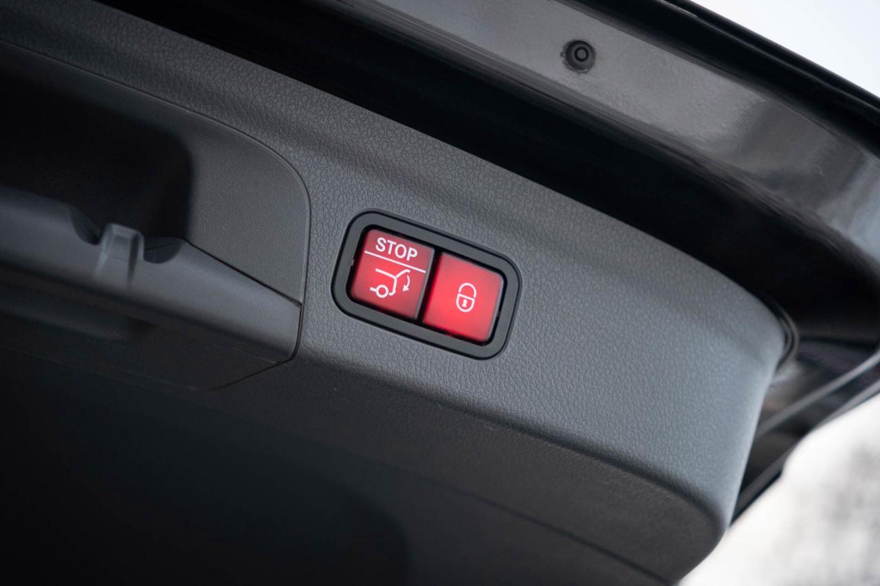 2020 Mercedes-Benz GLE-Class GLE 450 4Matic Photo