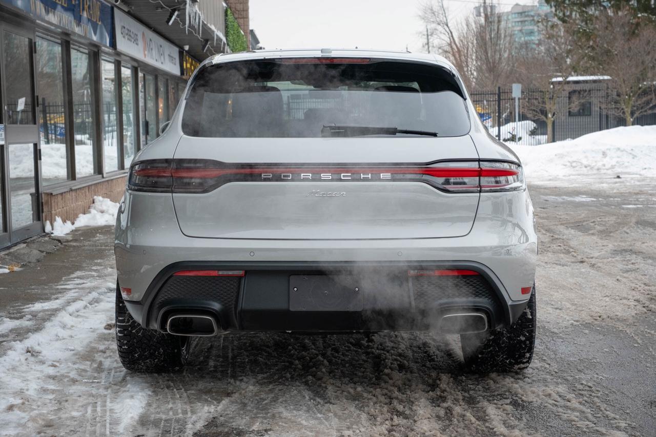 2024 Porsche Macan Base   2 sets of Tires Photo