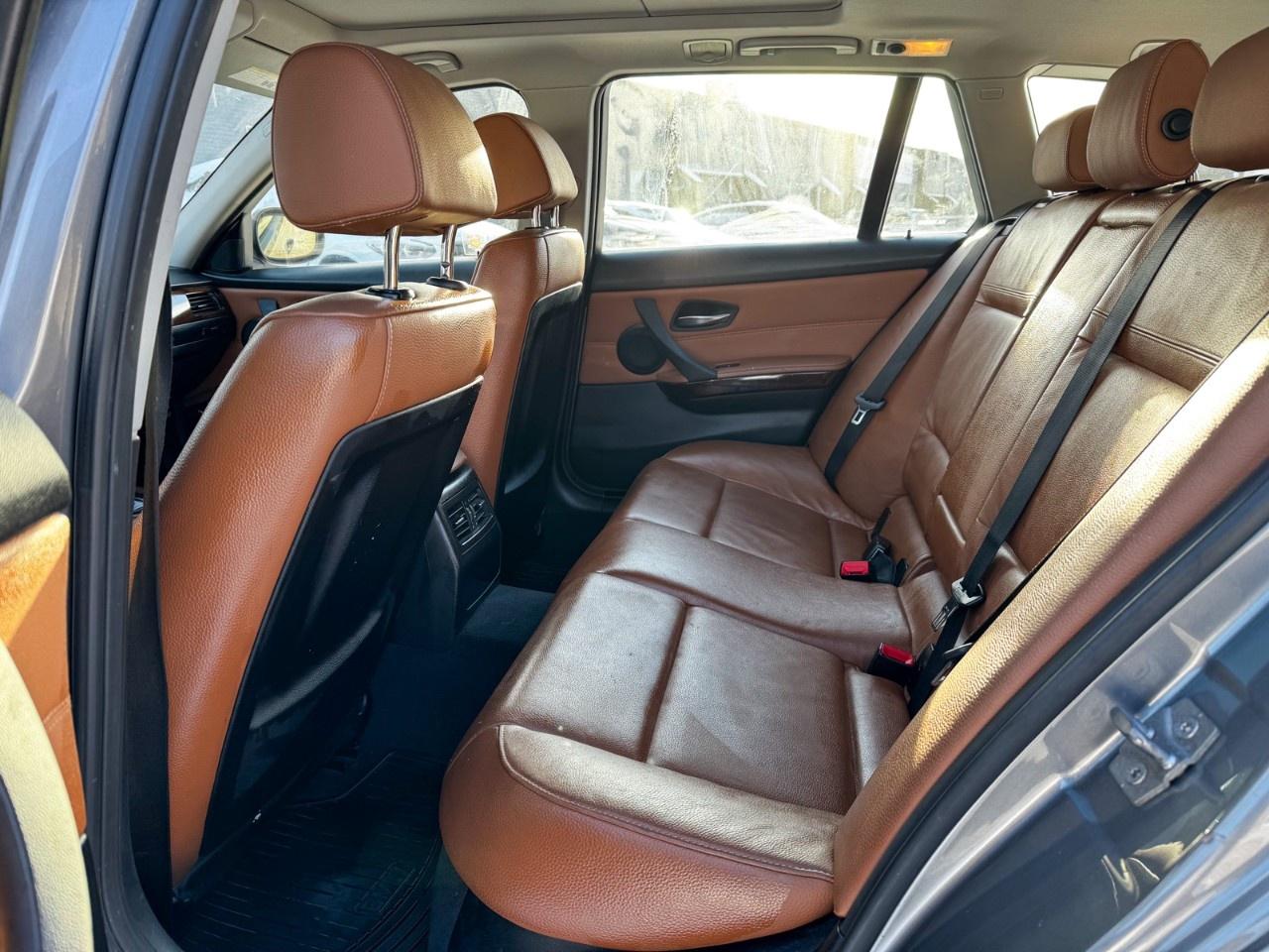 2012 BMW 3 Series Wagon / Executive Package / Saddle brown leather Photo