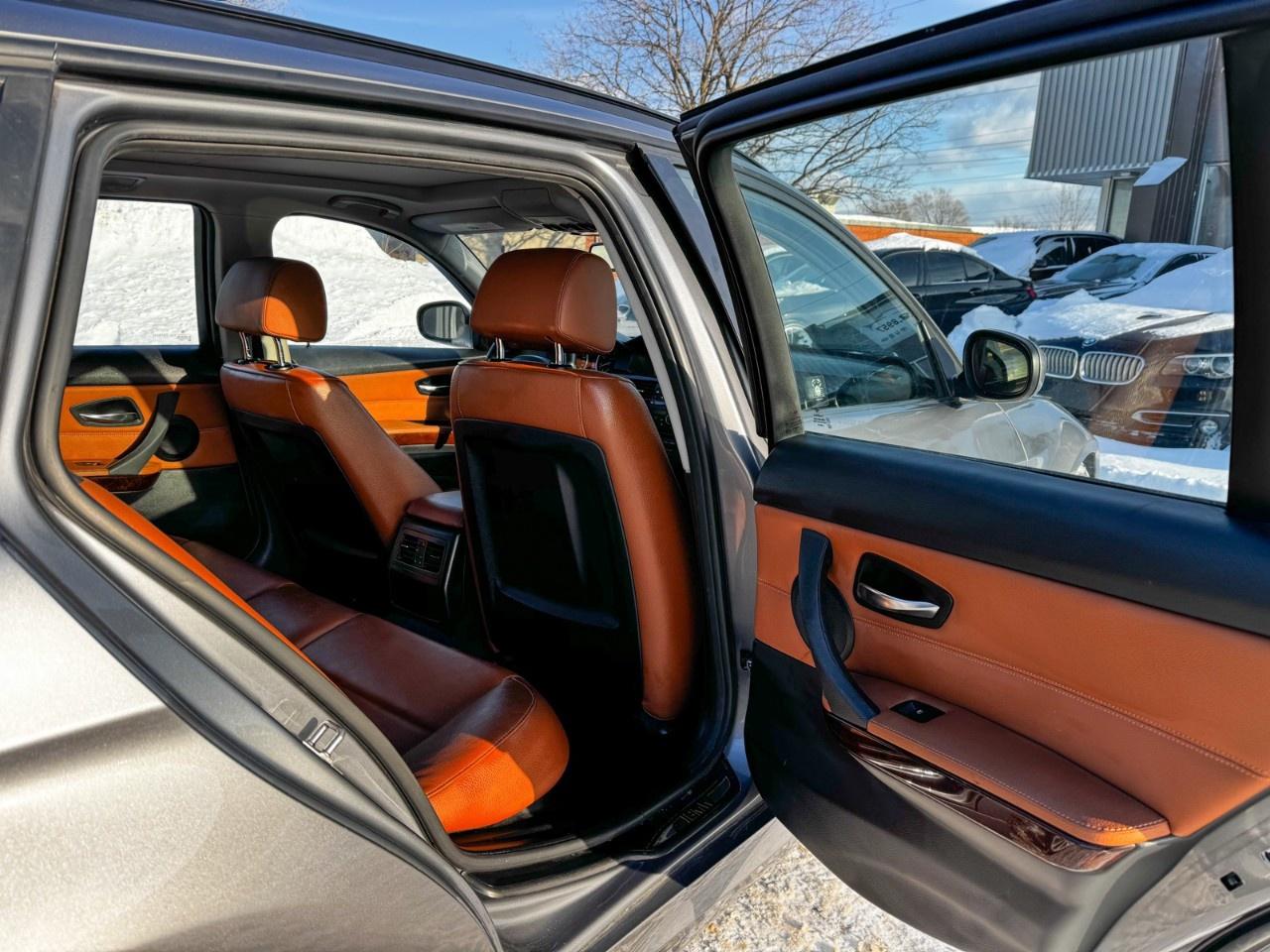 2012 BMW 3 Series Wagon / Executive Package / Saddle brown leather Photo