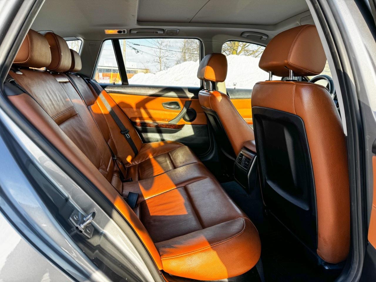 2012 BMW 3 Series Wagon / Executive Package / Saddle brown leather Photo