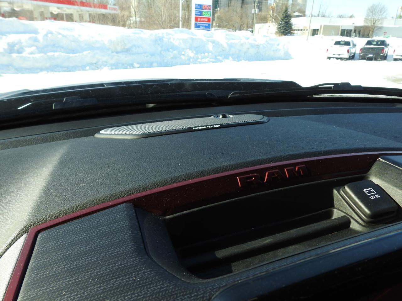 2026 RAM 1500 REBEL 4x4- 14 INCH NAV- COOLED LEATHER- 2,800 KMS Photo