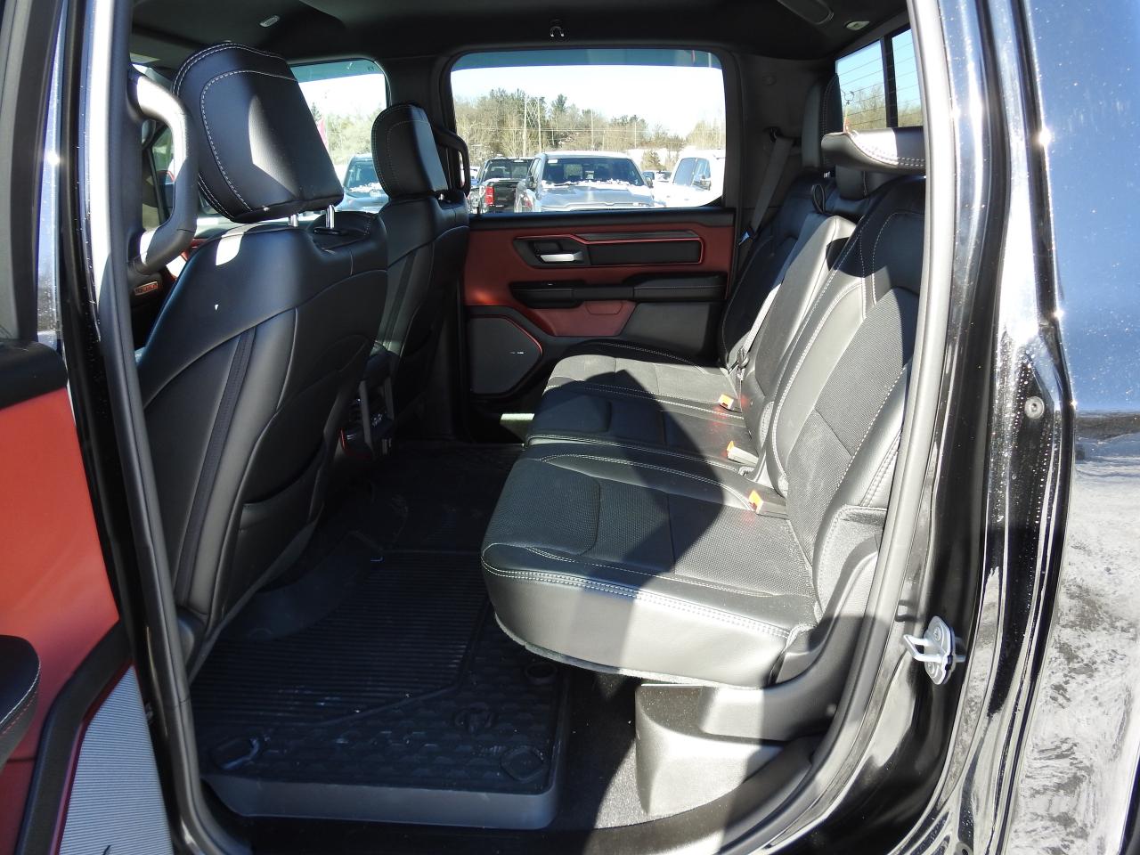 2026 RAM 1500 REBEL 4x4- 14 INCH NAV- COOLED LEATHER- 2,800 KMS Photo