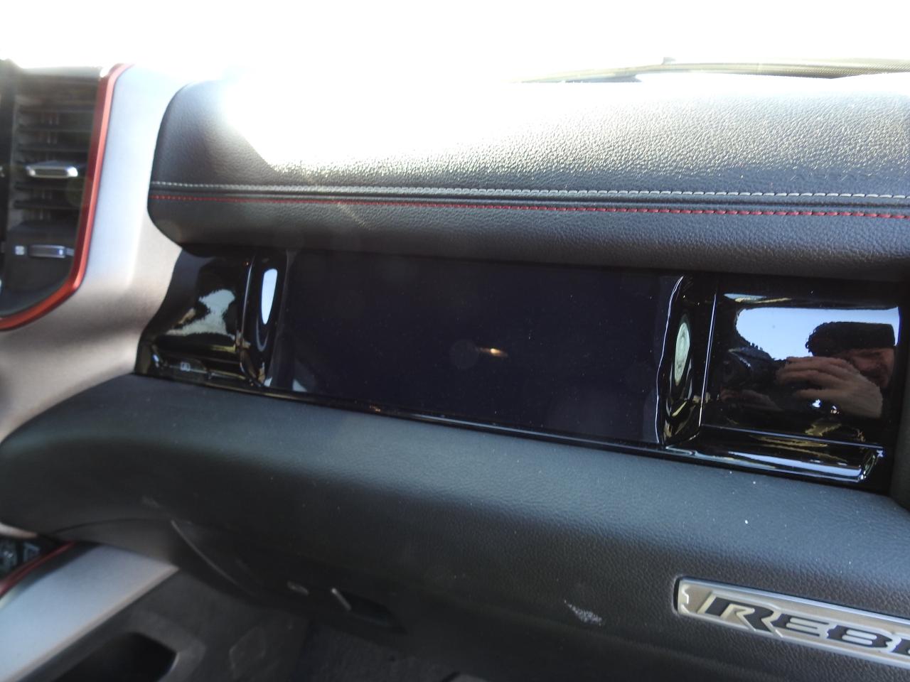 2026 RAM 1500 REBEL 4x4- 14 INCH NAV- COOLED LEATHER- 2,800 KMS Photo