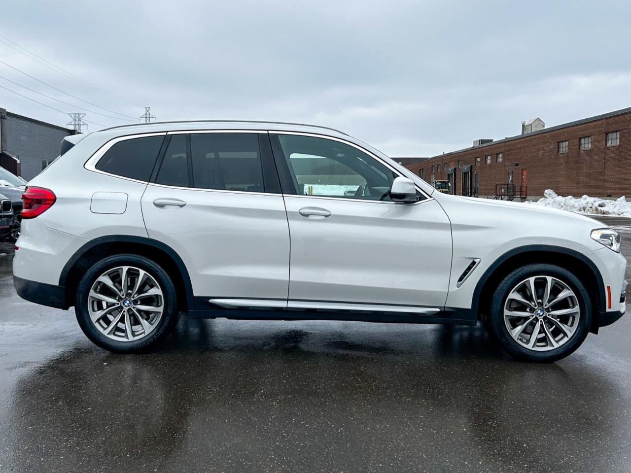 2019 BMW X3 xDrive 30i / Low KM / Nav / CarPlay / Backup Cam / Leather Photo