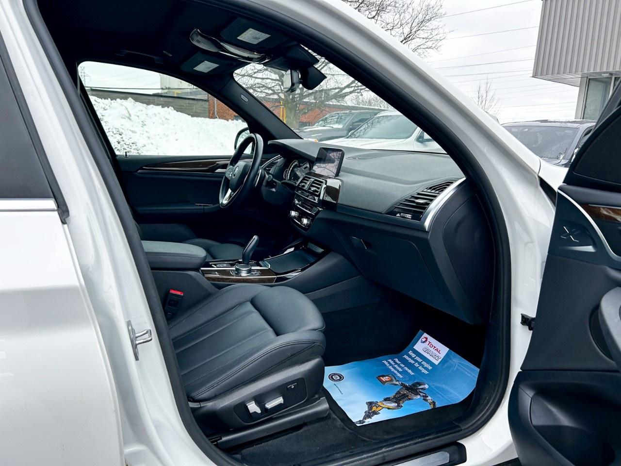 2019 BMW X3 xDrive 30i / Low KM / Nav / CarPlay / Backup Cam / Leather Photo