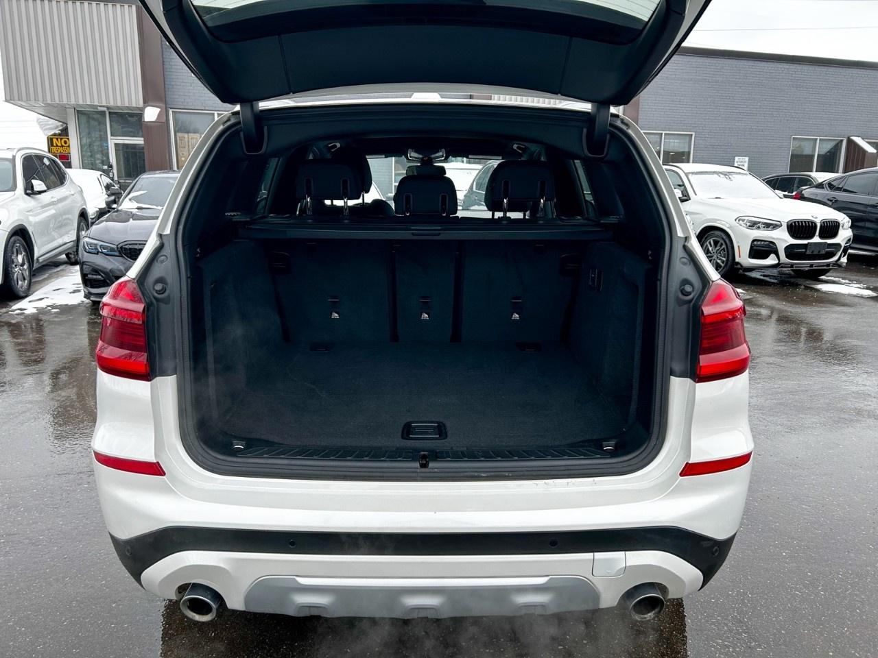 2019 BMW X3 xDrive 30i / Low KM / Nav / CarPlay / Backup Cam / Leather Photo