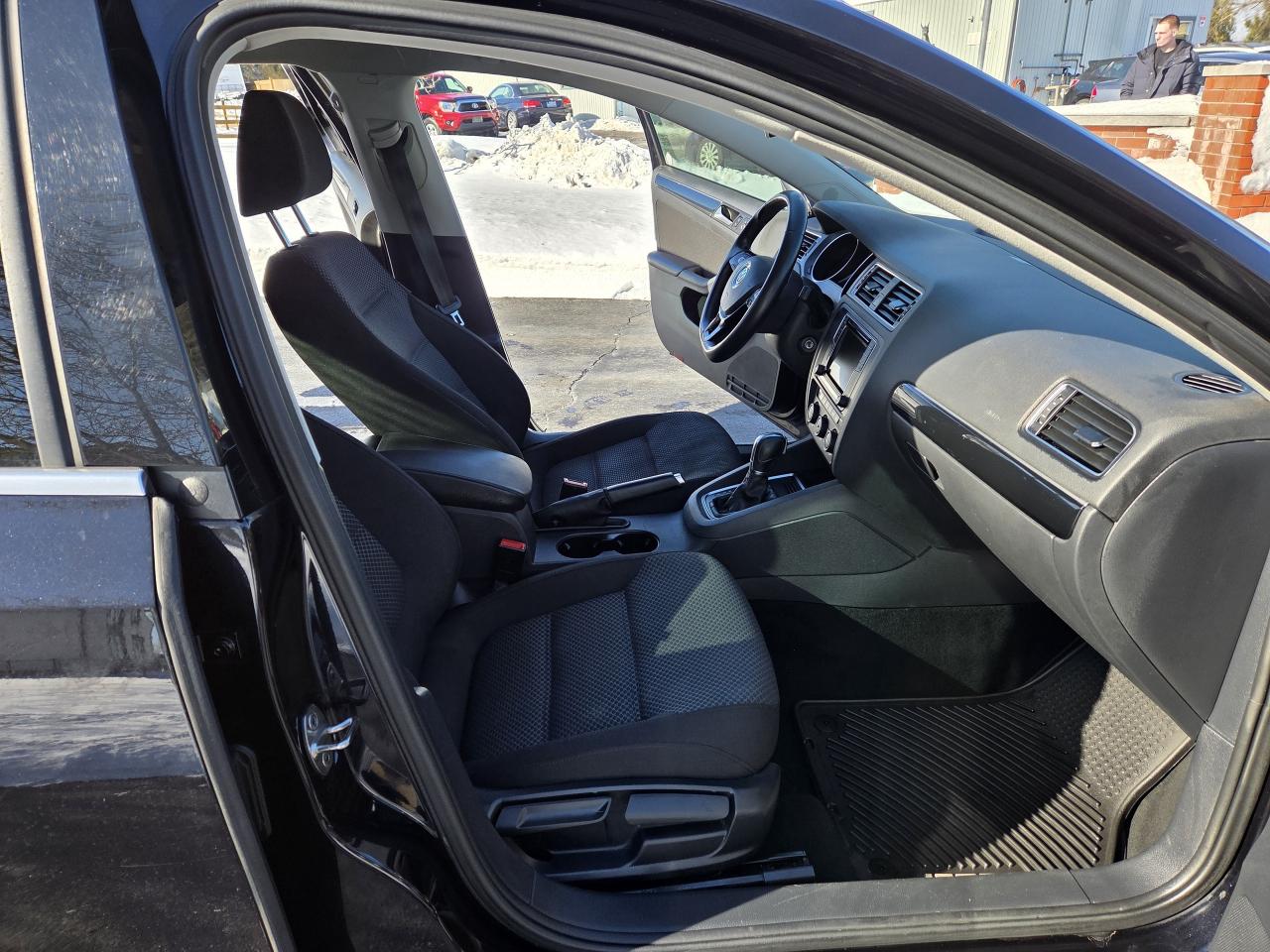 2016 Volkswagen Jetta Sedan 1.4 TSI Auto Comfortline,Drives Great,Must See! Photo