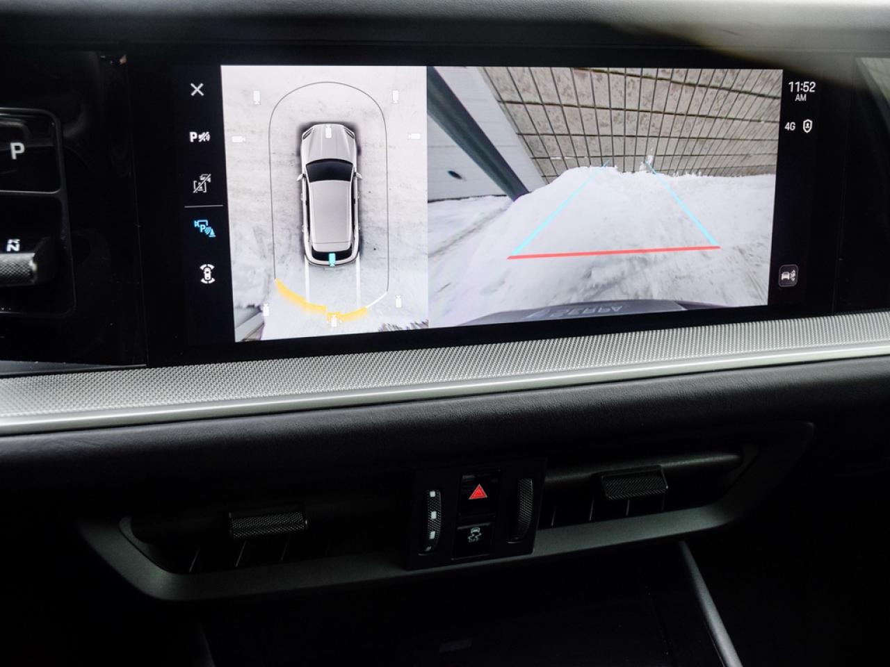 2024 Porsche Cayenne Base 4dr All-wheel Drive Photo