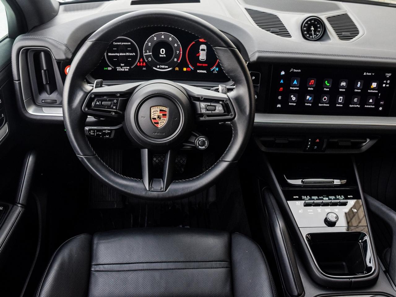 2024 Porsche Cayenne Base 4dr All-wheel Drive Photo