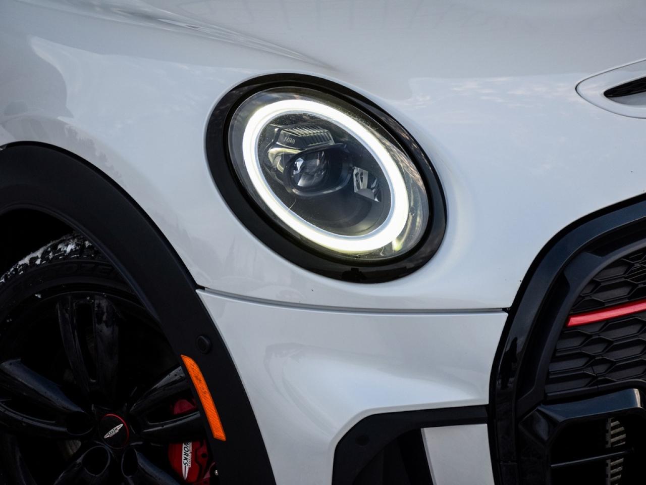 2023 MINI 3 Door  Photo