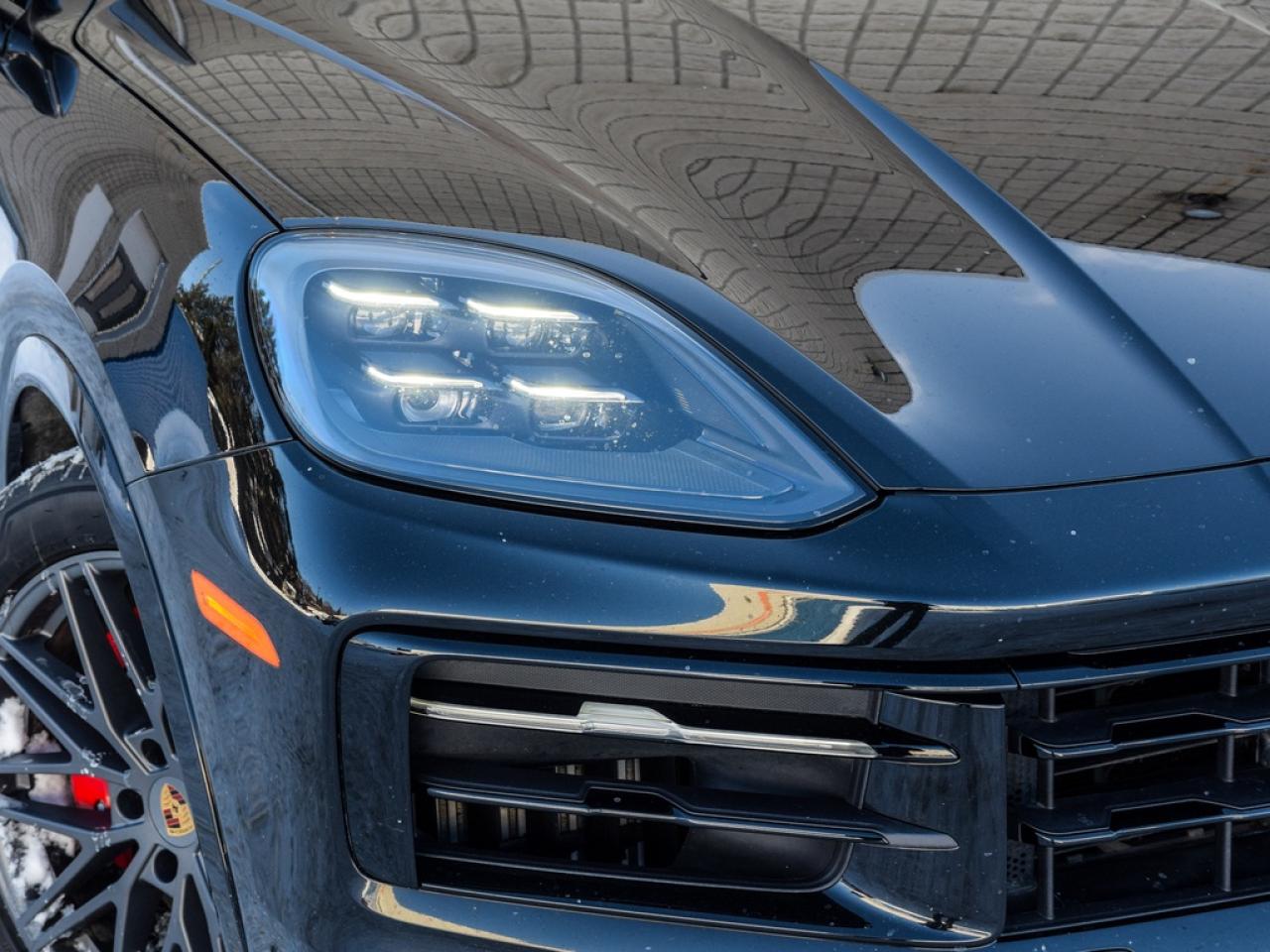 2025 Porsche Cayenne Coupe S 4dr All-Wheel Drive Photo