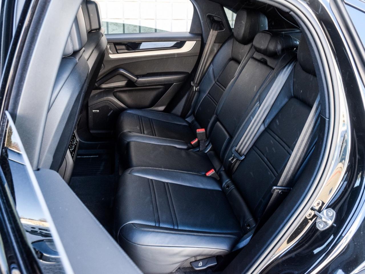 2025 Porsche Cayenne Coupe S 4dr All-Wheel Drive Photo