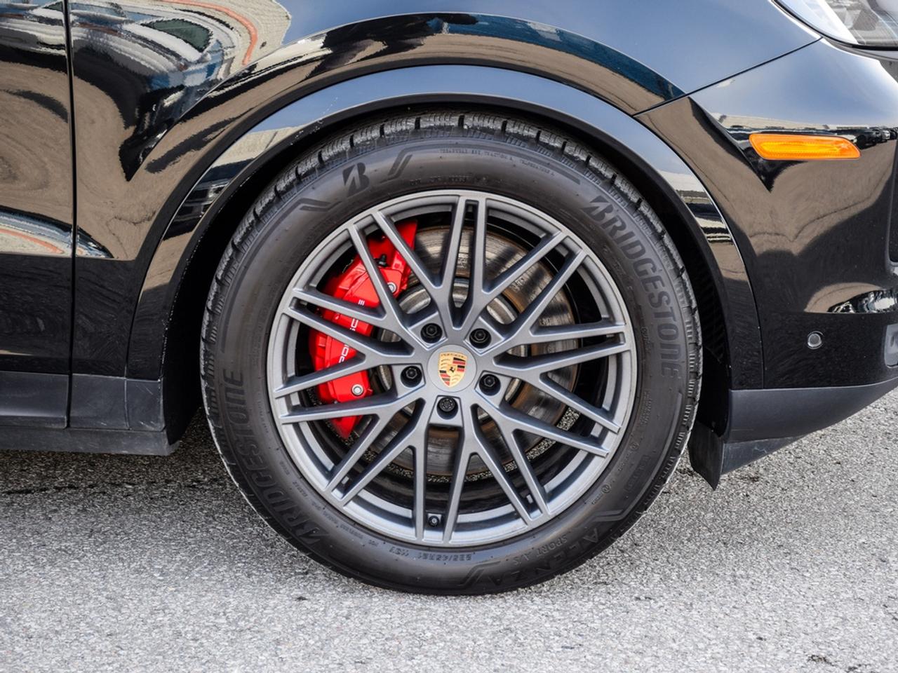 2025 Porsche Cayenne Coupe S 4dr All-Wheel Drive Photo