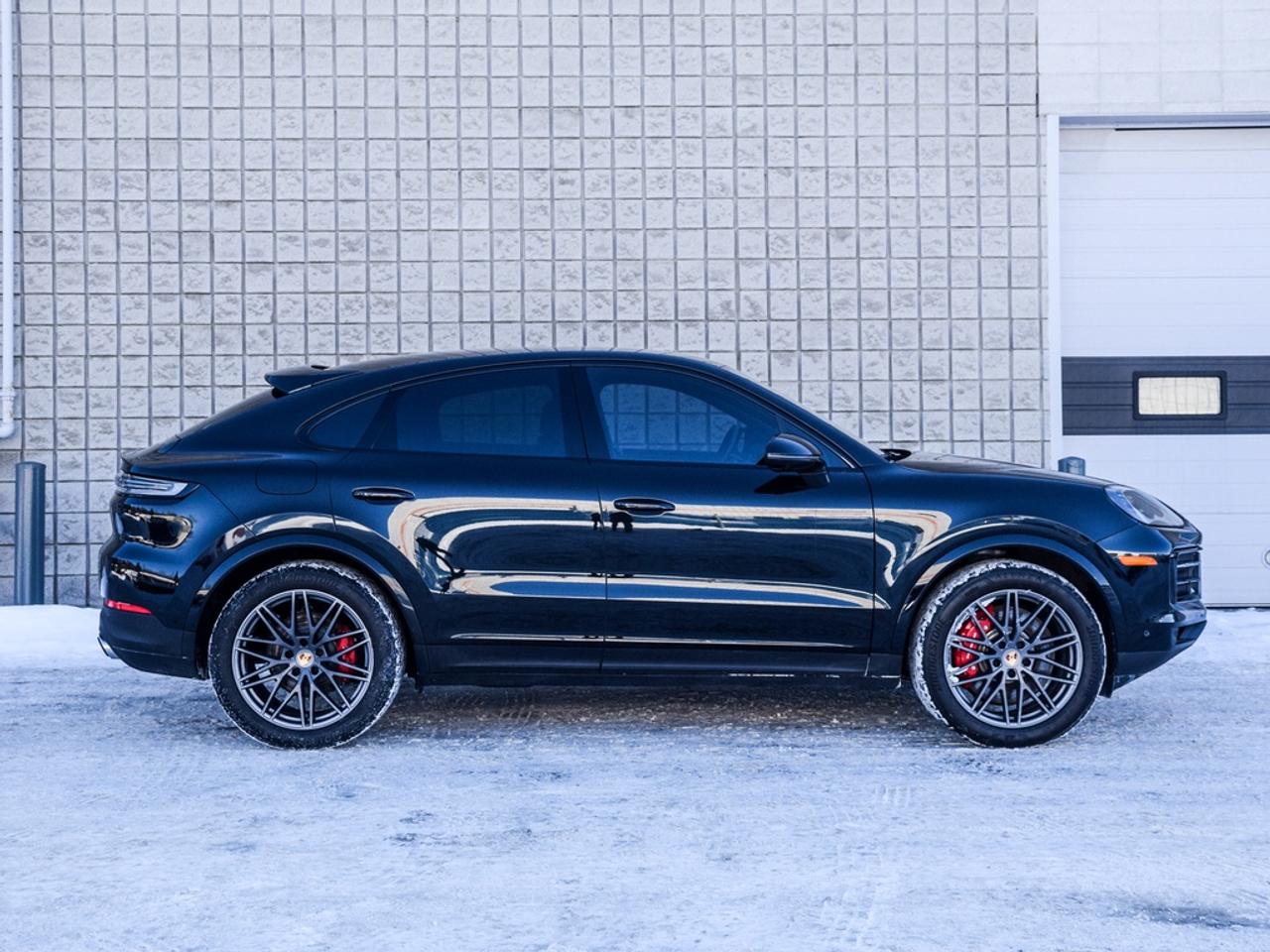 2025 Porsche Cayenne Coupe S 4dr All-Wheel Drive Photo2