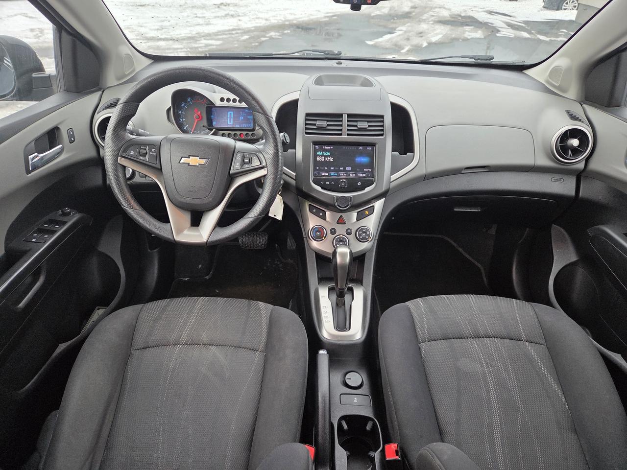 2014 Chevrolet Sonic 5dr HB LT Auto, Sunroof, Drives Great, Must See! Photo3