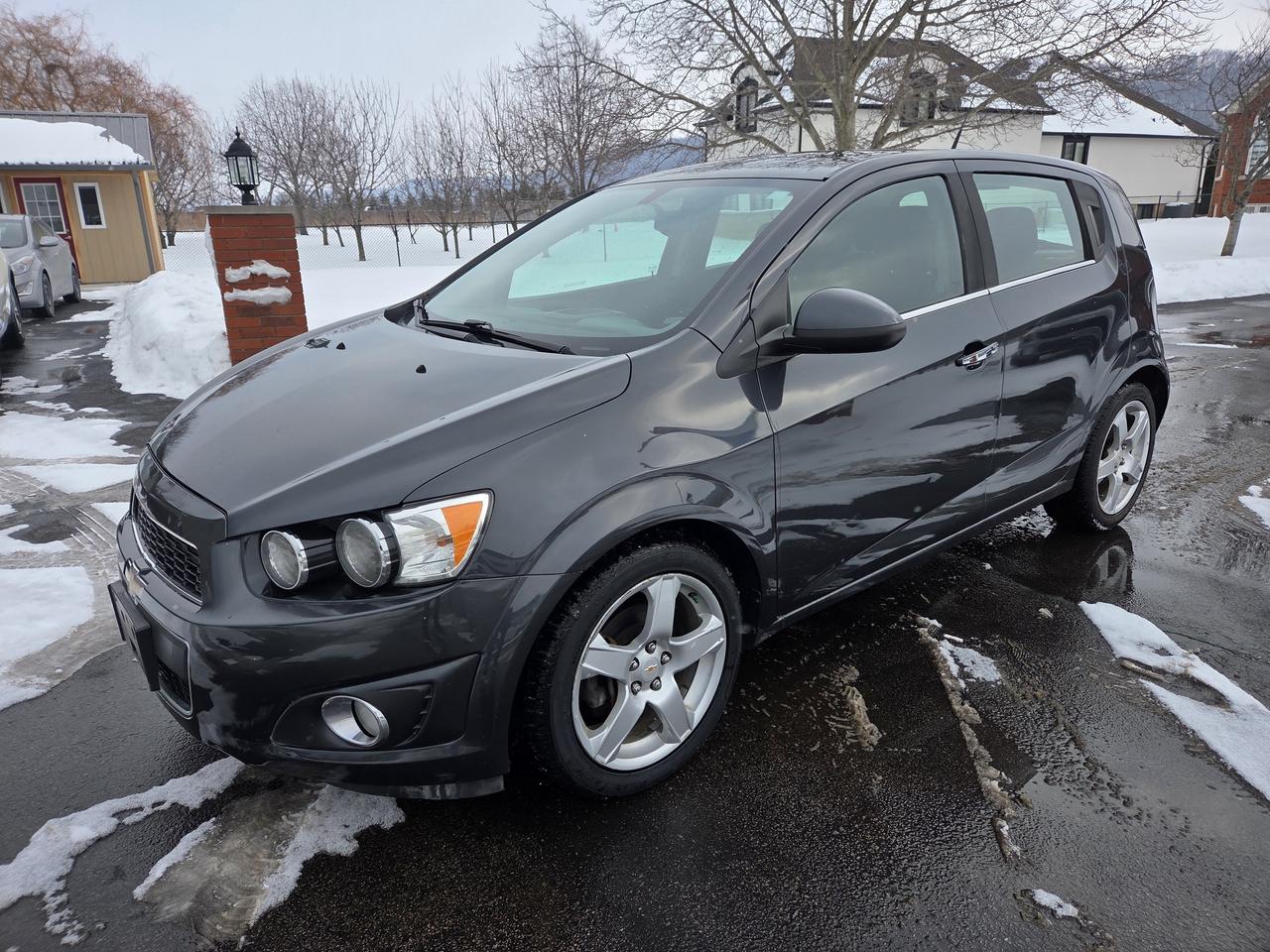 2014 Chevrolet Sonic 5dr HB LT Auto, Sunroof, Drives Great, Must See! Photo