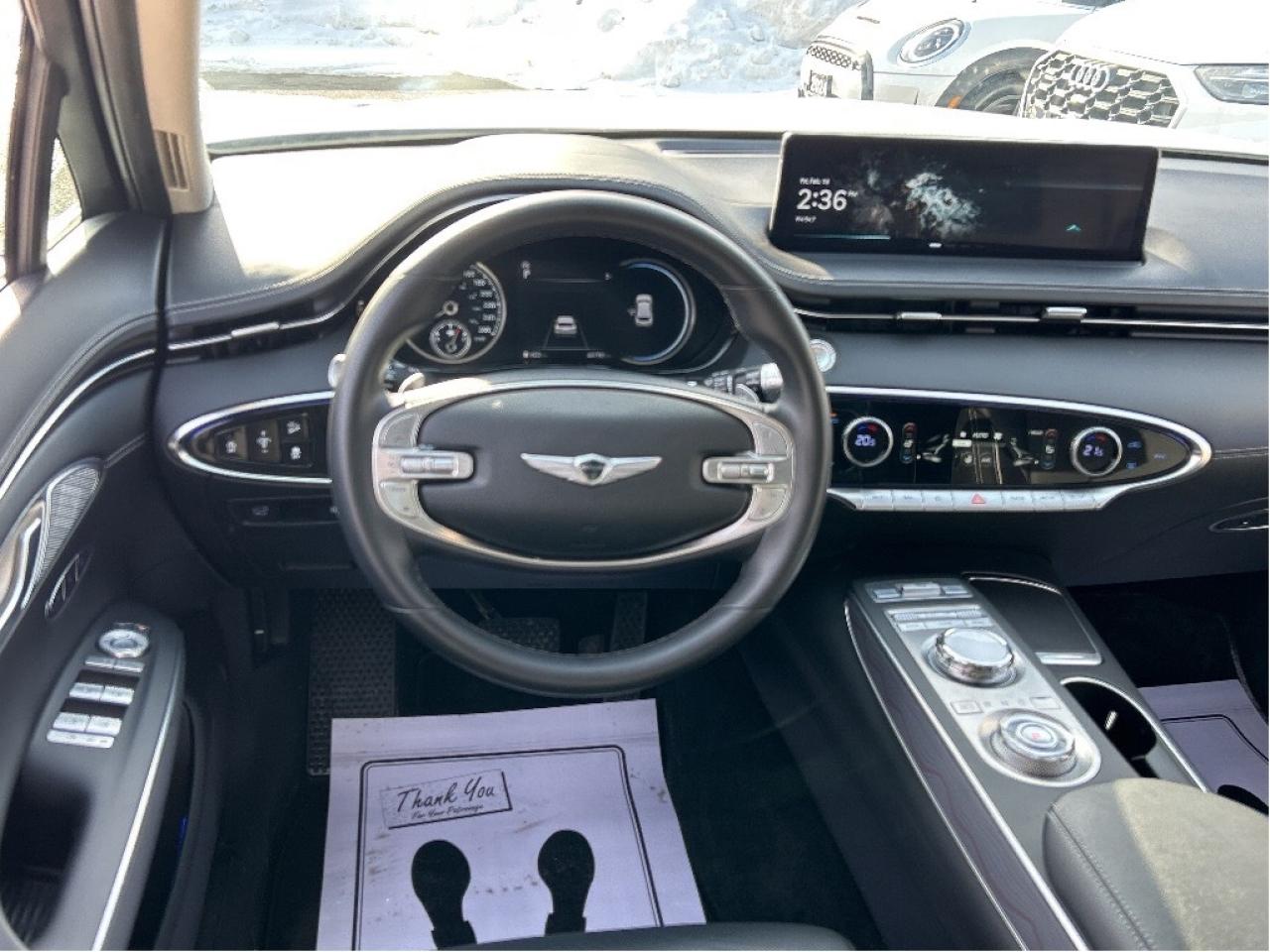 2025 Genesis GV70 2.5T ADVANCED, NEW TIRES, SNOW TIRES, PANO, NAVI Photo