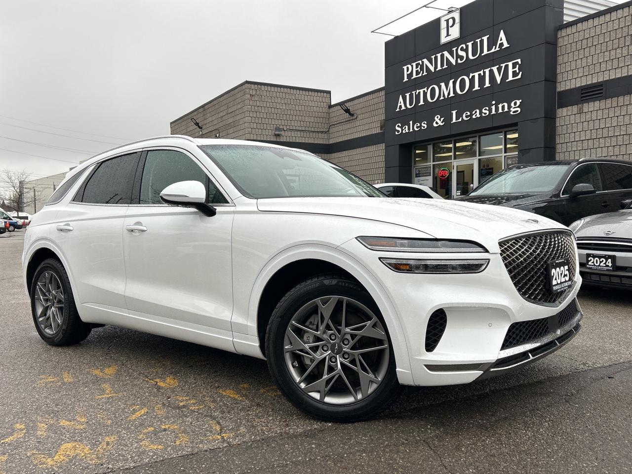 2025 Genesis GV70 2.5T ADVANCED, NEW TIRES, SNOW TIRES, PANO, NAVI Photo0