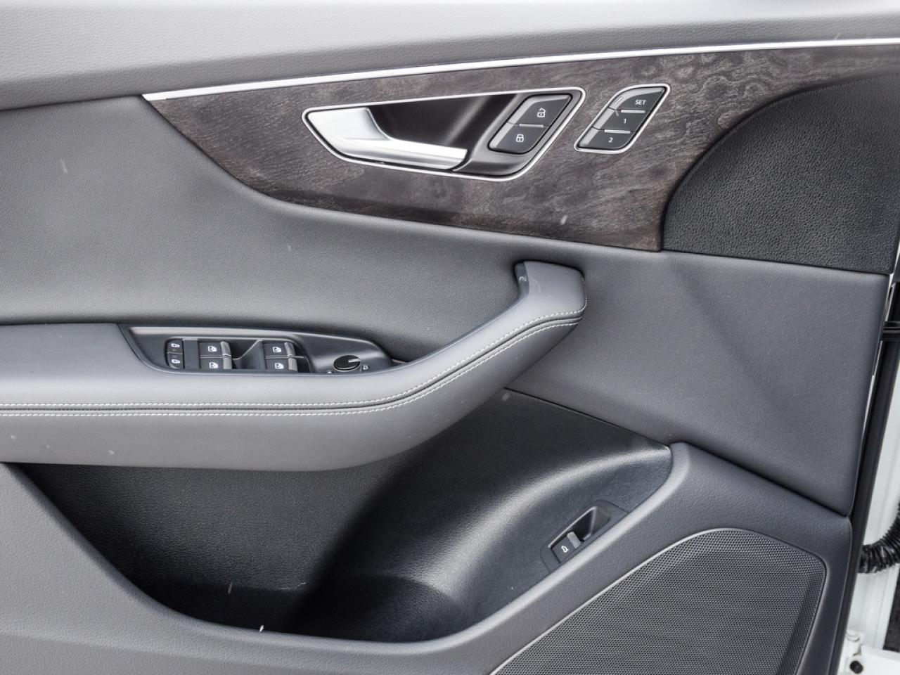 2025 Audi Q8 55 Progressiv 4dr All-Wheel Drive quattro Sport Utility Photo