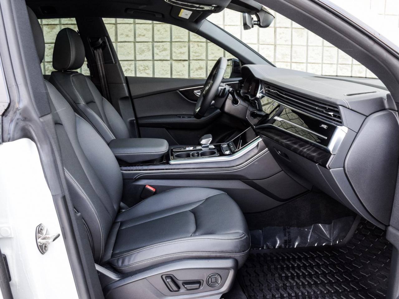 2025 Audi Q8 55 Progressiv 4dr All-Wheel Drive quattro Sport Utility Photo