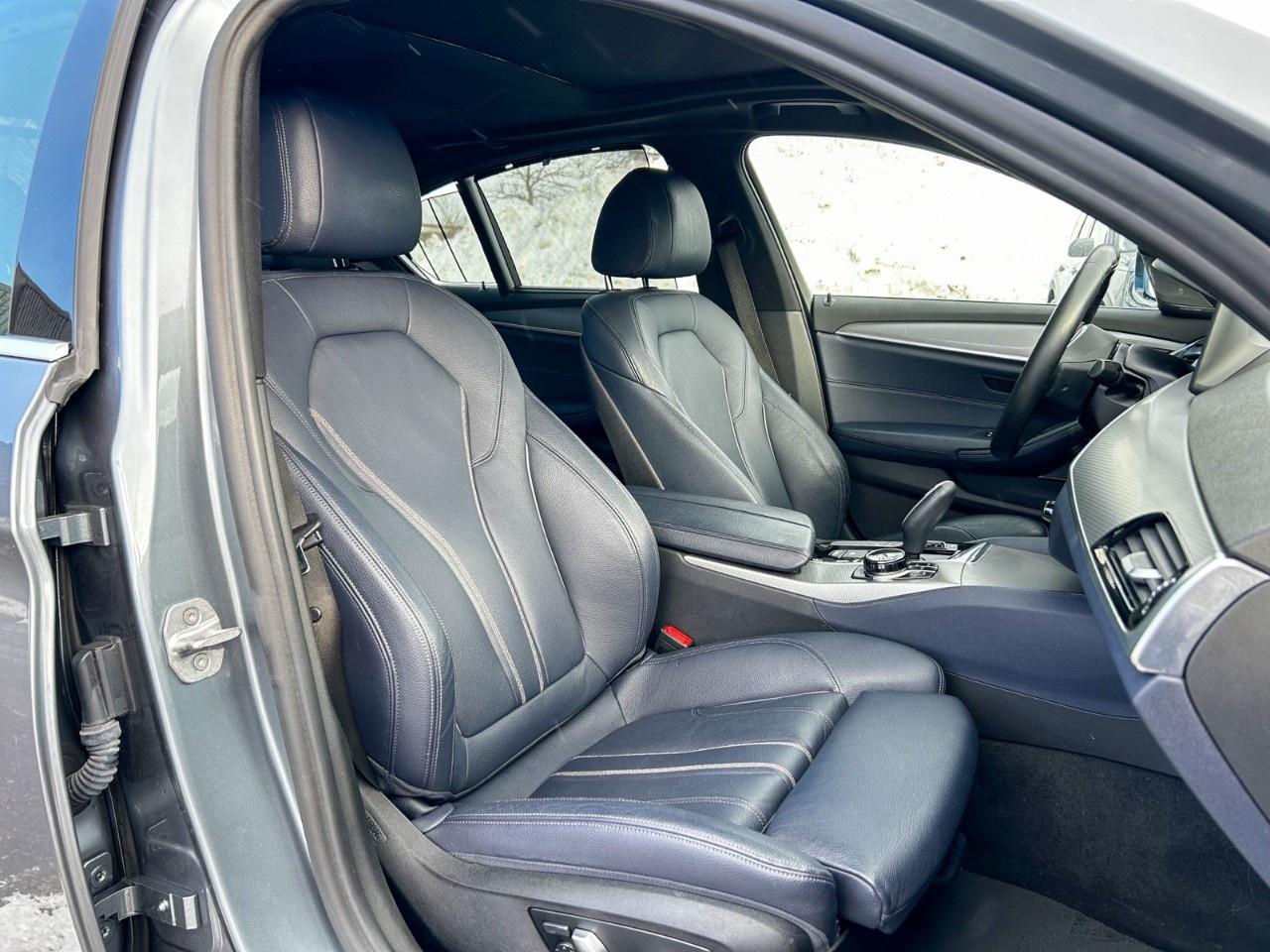 2018 BMW 5 Series Self driving / Adaptive cruise / Blind spot / Harmon Kardon / Soft close doors Photo