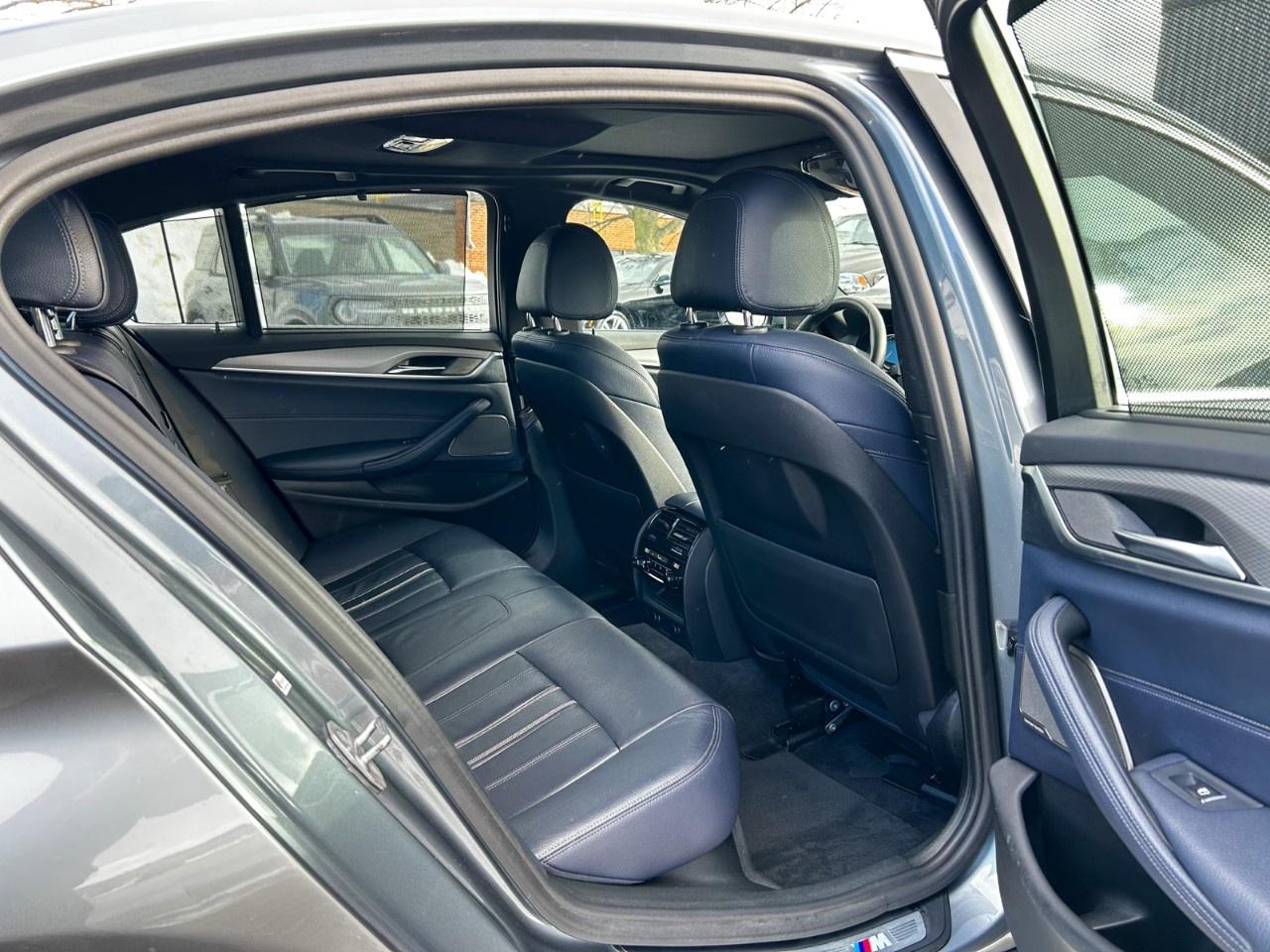 2018 BMW 5 Series Self driving / Adaptive cruise / Blind spot / Harmon Kardon / Soft close doors Photo