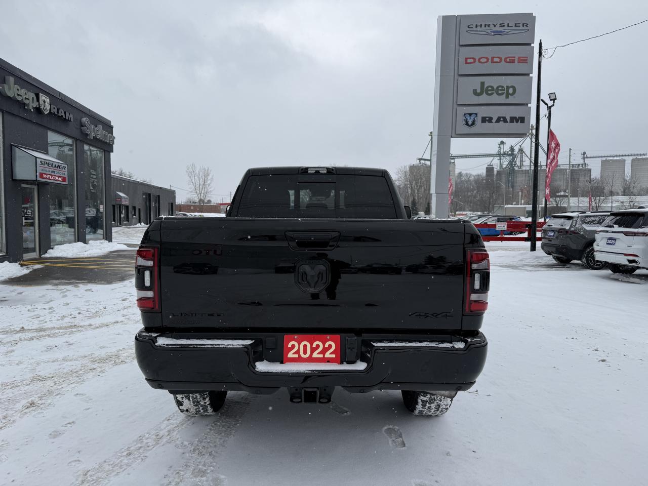 2022 RAM 2500 LIMITED 4x4 Crew- RAMBOX - New Tires - CUMMINS Photo4