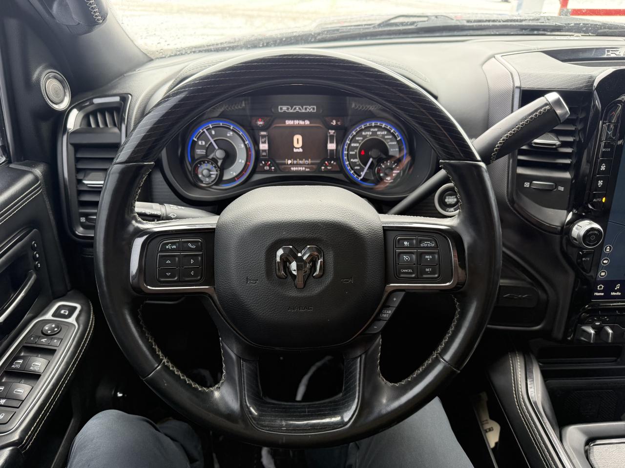 2022 RAM 2500 LIMITED 4x4 Crew- RAMBOX - New Tires - CUMMINS Photo