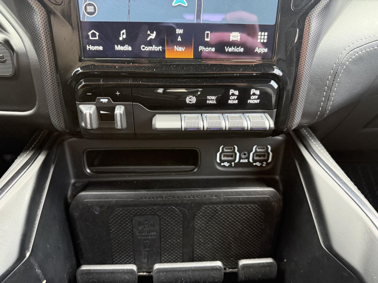 2022 RAM 2500 LIMITED 4x4 Crew- RAMBOX - New Tires - CUMMINS Photo