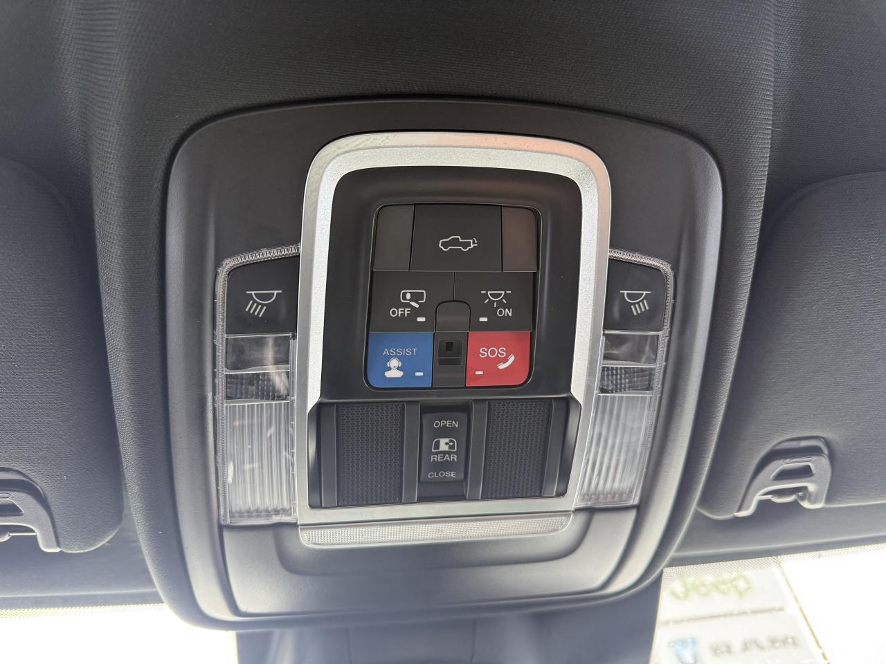 2022 RAM 2500 LIMITED 4x4 Crew- RAMBOX - New Tires - CUMMINS Photo