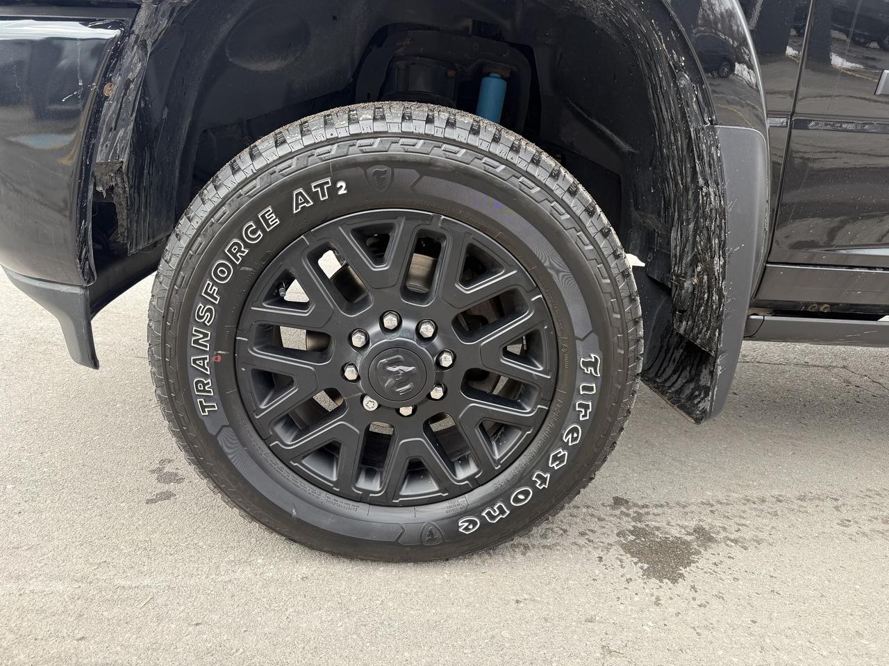 2022 RAM 2500 LIMITED 4x4 Crew- RAMBOX - New Tires - CUMMINS Photo