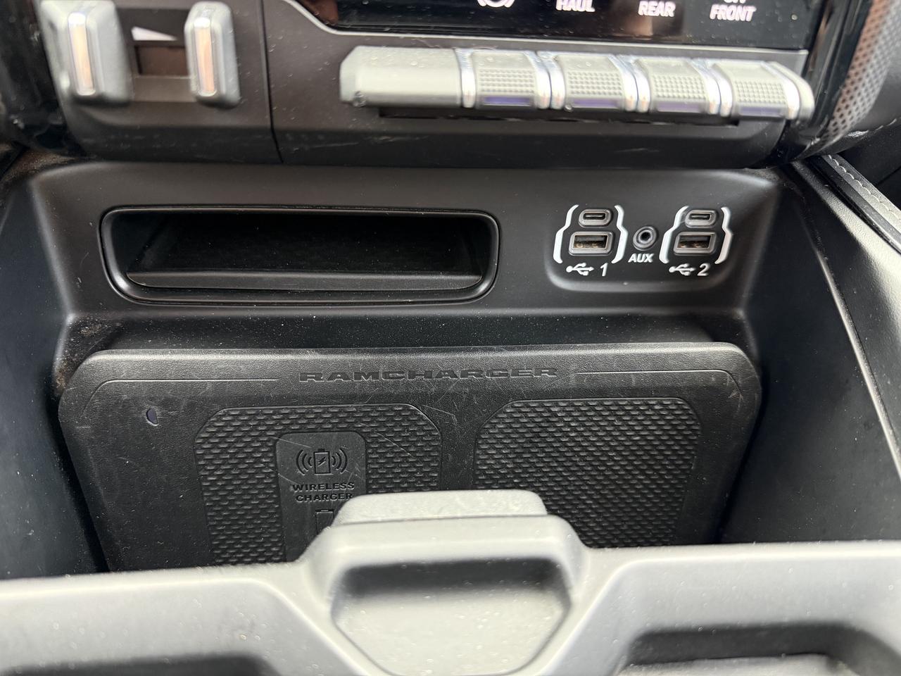 2022 RAM 2500 LIMITED 4x4 Crew- RAMBOX - New Tires - CUMMINS Photo