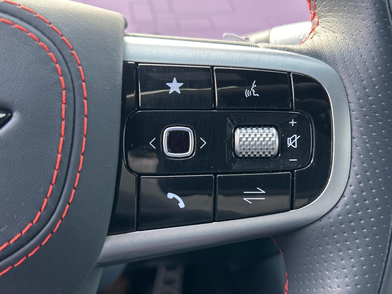 2025 Genesis GV80 Coupe 3.5T E-SUPERCHARGED,TWO SETS OF RIMS & TIRES Photo