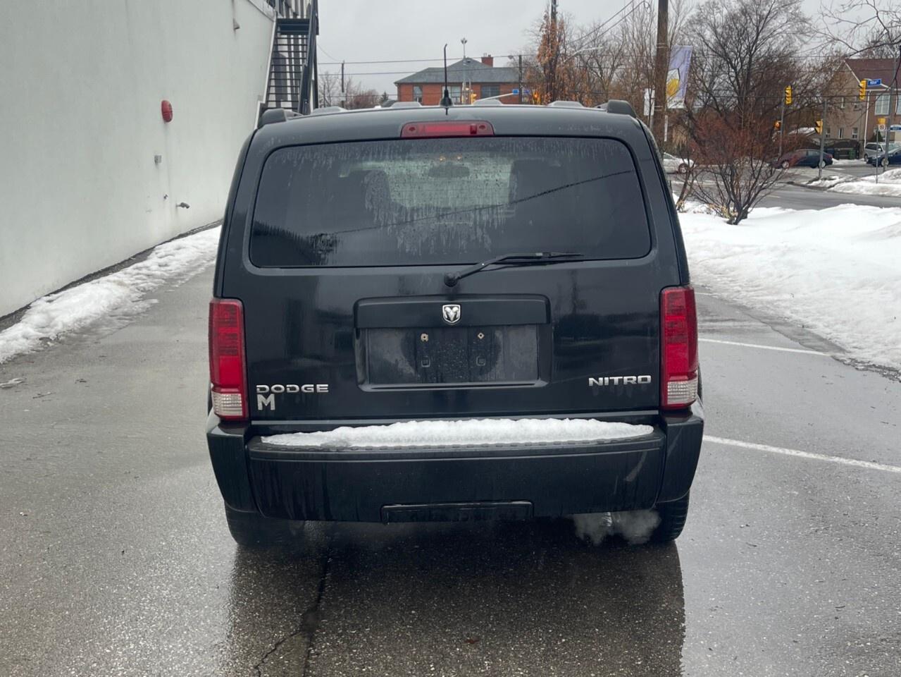 2009 Dodge Nitro 4WD 4dr SXT 4WD/Air conditioning/Auto trans/Power Photo