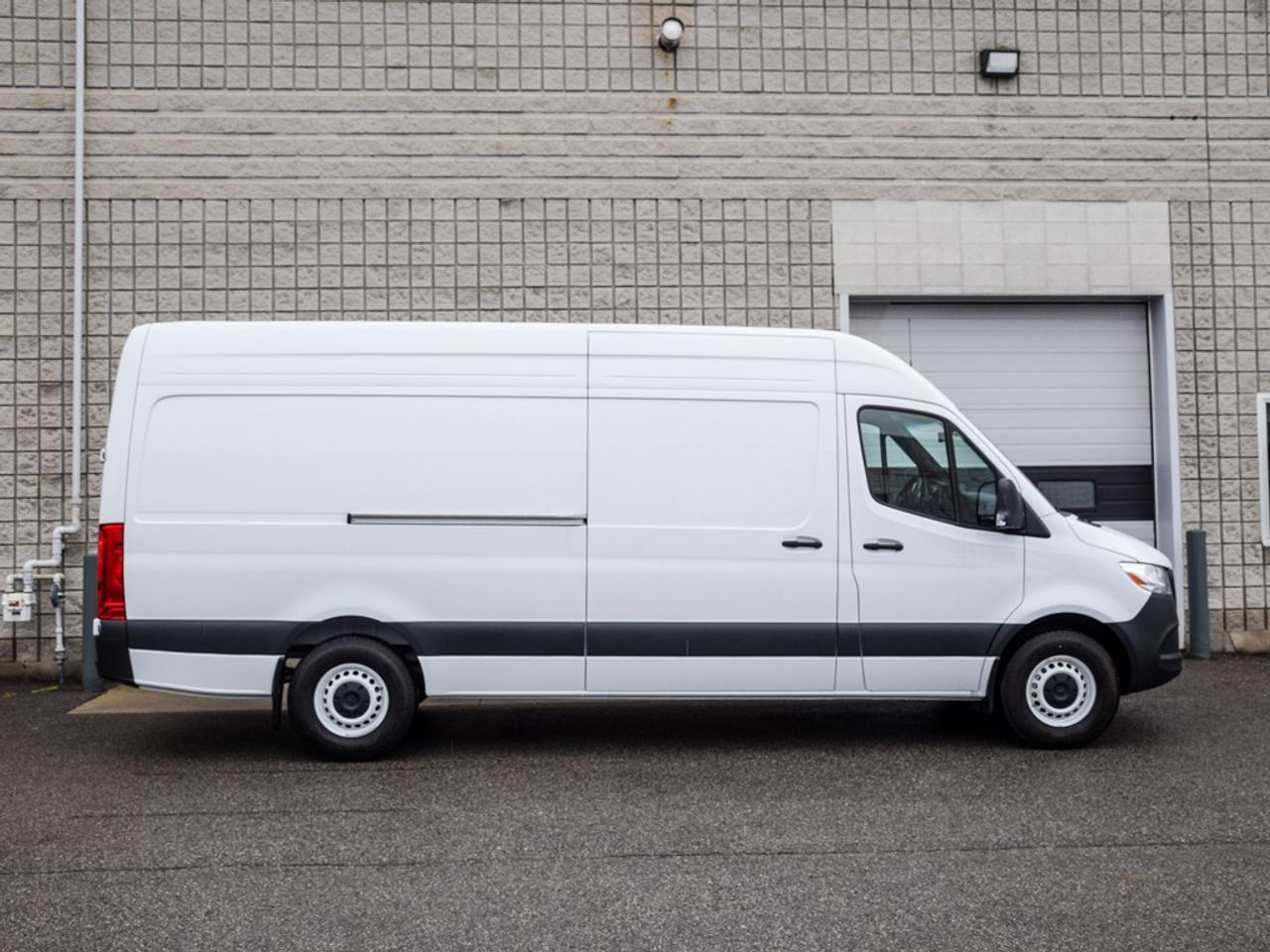2025 Mercedes-Benz Sprinter 2500  Photo