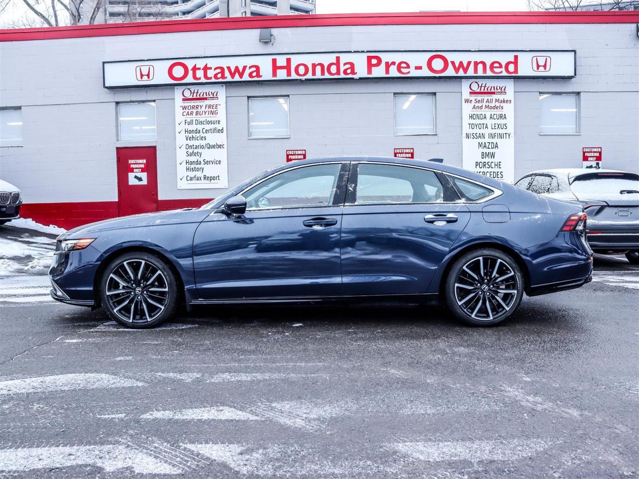 2025 Honda Accord Hybrid Touring HYBRID LEATHER NAVI SUNROOF Photo4