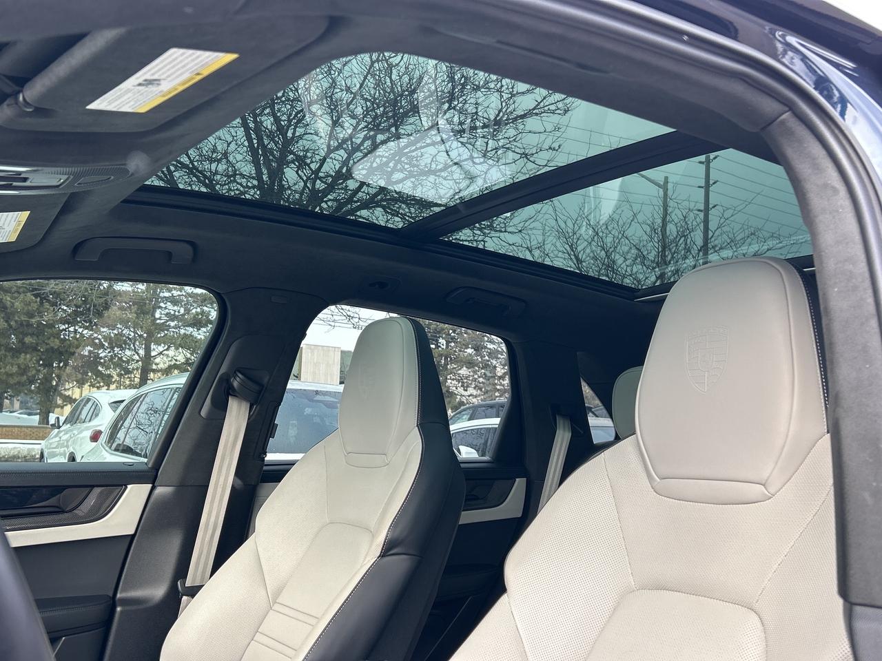 2025 Porsche Cayenne GTS, SPORT CHRONO,PREM PLUS,PASSENGER DISPLAY,HUD Photo