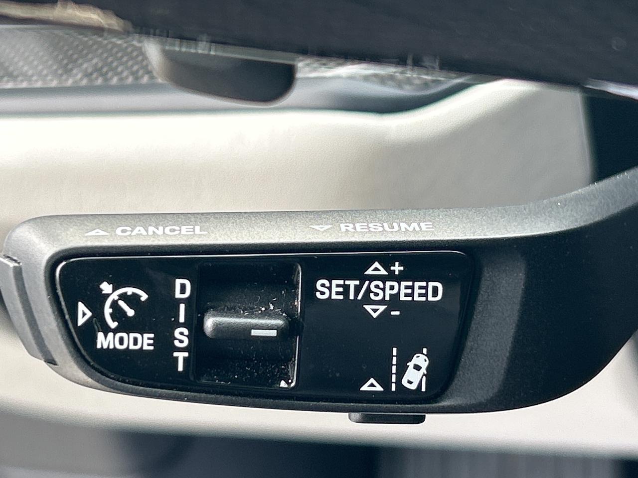 2025 Porsche Cayenne GTS, SPORT CHRONO,PREM PLUS,PASSENGER DISPLAY,HUD Photo