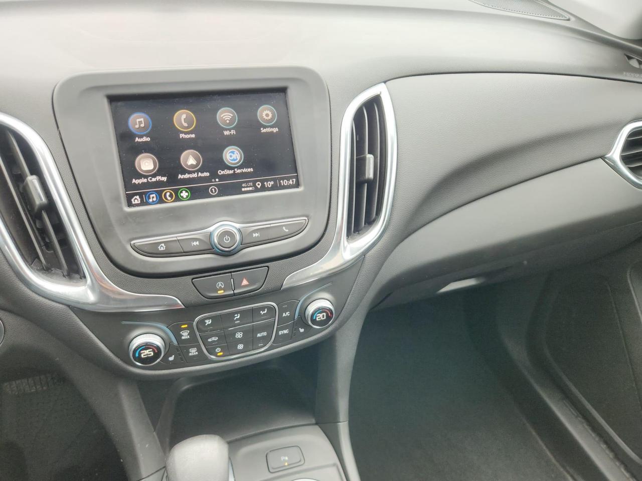 2022 Chevrolet Equinox LT w/1LT All-Wheel Drive Photo2