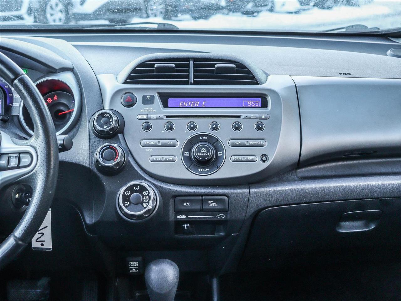 2009 Honda Fit Sport SUNROOF ALLOY WHEELS Photo